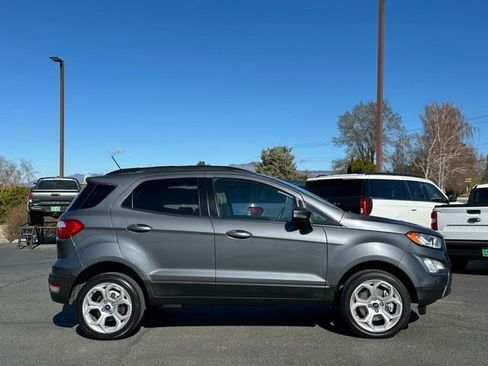 Used 2021 Ford EcoSport SE w/ SE Convenience Package image 2