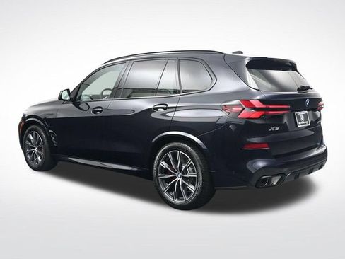 New 2026 BMW X5 xDrive50e w/ M Sport Package AWD/4WD image 7