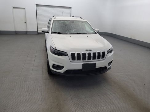 Used 2020 Jeep Cherokee Latitude Plus AWD/4WD image 14