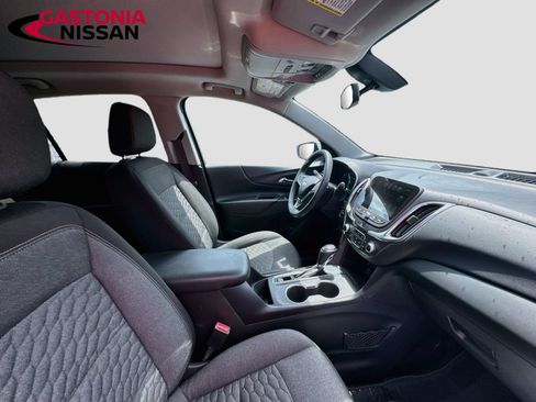 Used 2018 Chevrolet Equinox LT w/ Sun & Infotainment Package FWD image 37