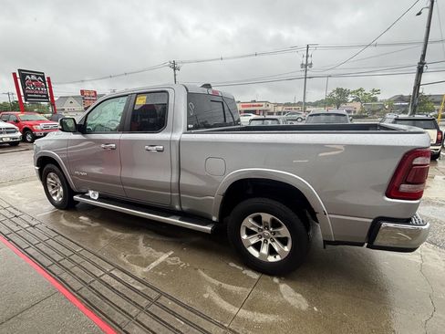 Used 2019 RAM 1500 Laramie image 12