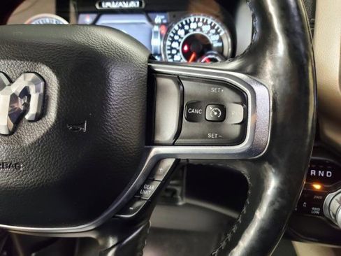 Used 2019 RAM 1500 Laramie image 22
