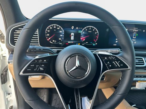 New 2026 Mercedes-Benz GLE 580 4MATIC image 24