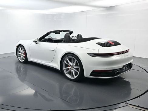 Used 2024 Porsche 911 Carrera S image 3