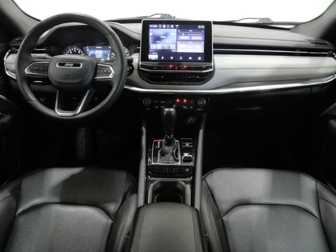 Used 2024 Jeep Compass Limited AWD/4WD image 9