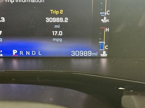 Used 2023 Chevrolet Colorado Z71 w/ Z71 Convenience Package 2 AWD/4WD image 15