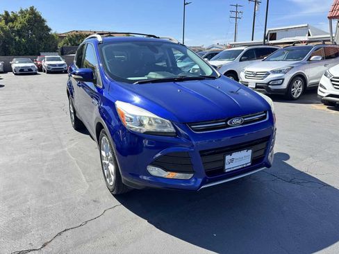 Used 2015 Ford Escape Titanium w/ Equipment Group 301A AWD/4WD image 9