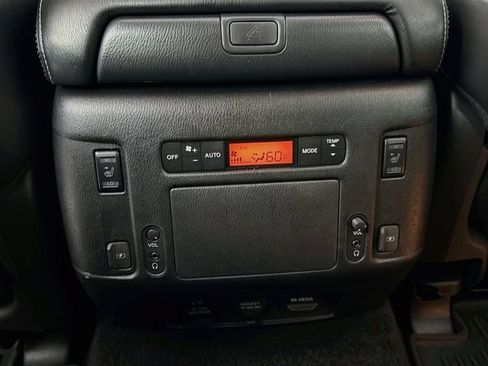 Used 2020 Nissan Armada Platinum w/ Interior Lighting Package AWD/4WD image 27