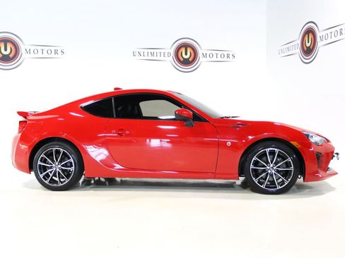 Used 2020 Toyota 86 RWD image 33