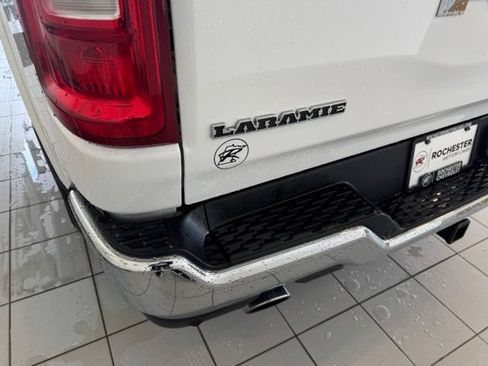 Used 2025 RAM 1500 Laramie AWD/4WD image 51