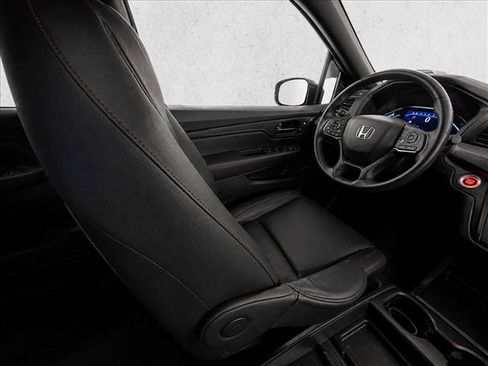 Used 2024 Honda Odyssey Sport image 16