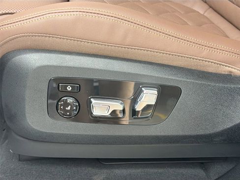 New 2026 BMW X5 xDrive40i w/ Climate Comfort Package AWD/4WD image 18