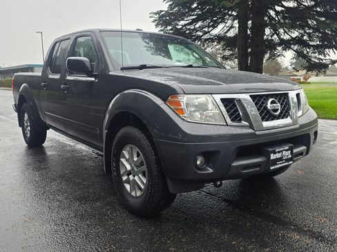 Used 2014 Nissan Frontier SV w/ SV Value Truck Package image 8