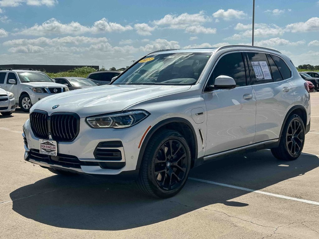 Used 2023 BMW X5 xDrive45e w/ Executive Package AWD/4WD image 7