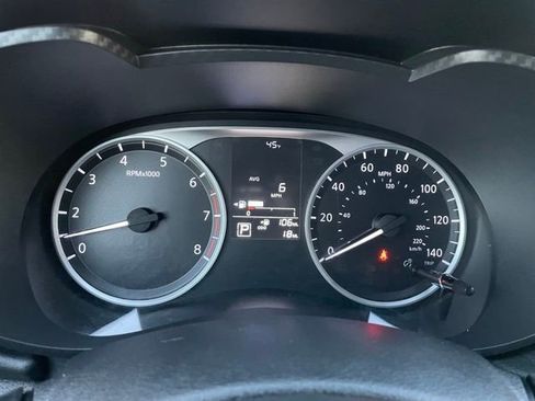 Used 2025 Nissan Versa S w/ Trunk Package FWD image 13