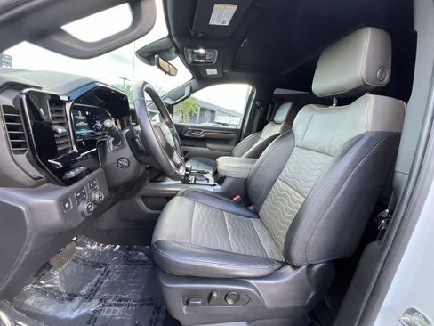 Used 2023 Chevrolet Silverado 1500 ZR2 w/ Technology Package image 19