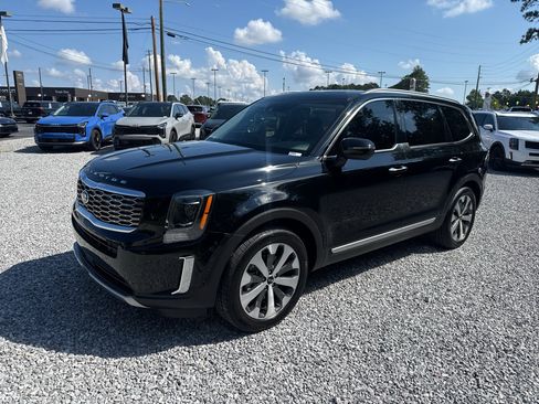 Used 2020 Kia Telluride S FWD image 1