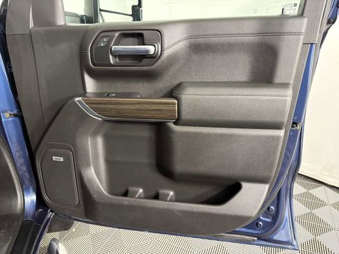 Used 2020 Chevrolet Silverado 1500 RST w/ All-Star Edition image 10