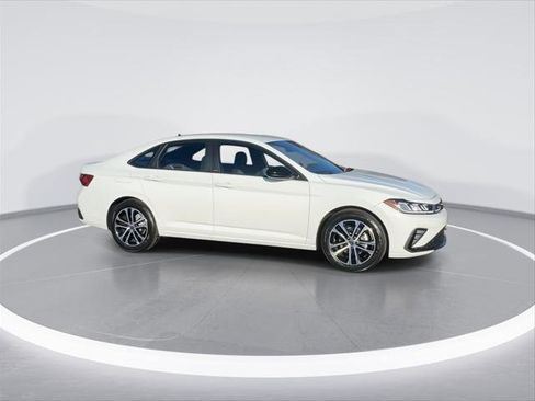New 2026 Volkswagen Jetta Sport FWD image 9
