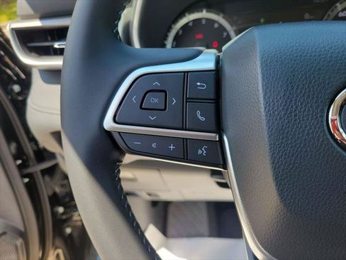 Certified 2026 Toyota Highlander XLE AWD/4WD image 27