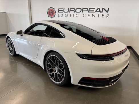 Used 2020 Porsche 911 Carrera image 5