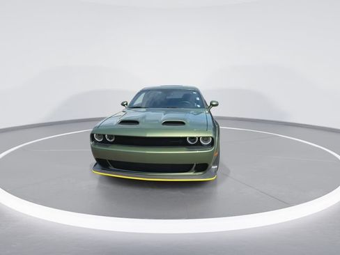 Used 2023 Dodge Challenger SRT Hellcat RWD image 3