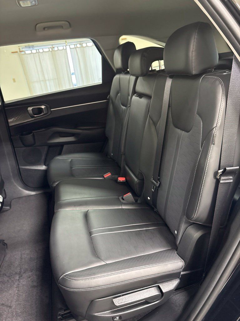 Used 2026 Kia Sorento S FWD image 20