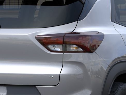 New 2026 Chevrolet TrailBlazer LT w/ Convenience Package FWD image 11