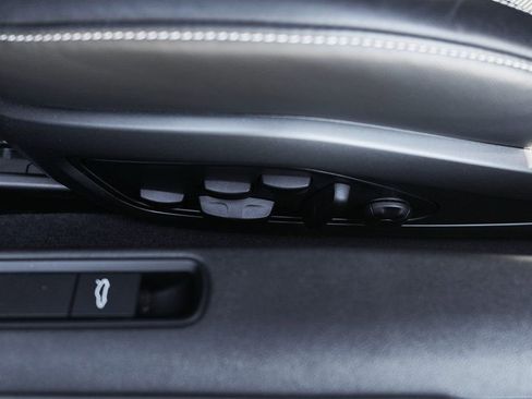 Used 2024 Porsche 911 Turbo image 35