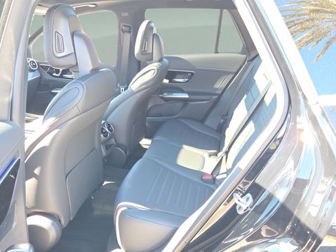 New 2026 Mercedes-Benz GLC 300 image 12