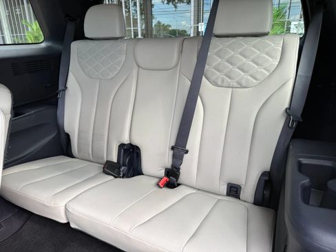 Used 2022 Hyundai Palisade Calligraphy FWD image 18
