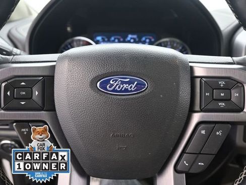 Used 2019 Ford Expedition Platinum image 11