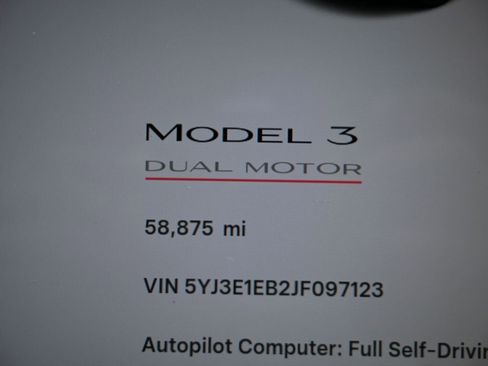 Used 2018 Tesla Model 3 Long Range image 27