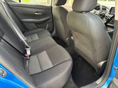 Used 2021 Nissan Sentra SV FWD image 14