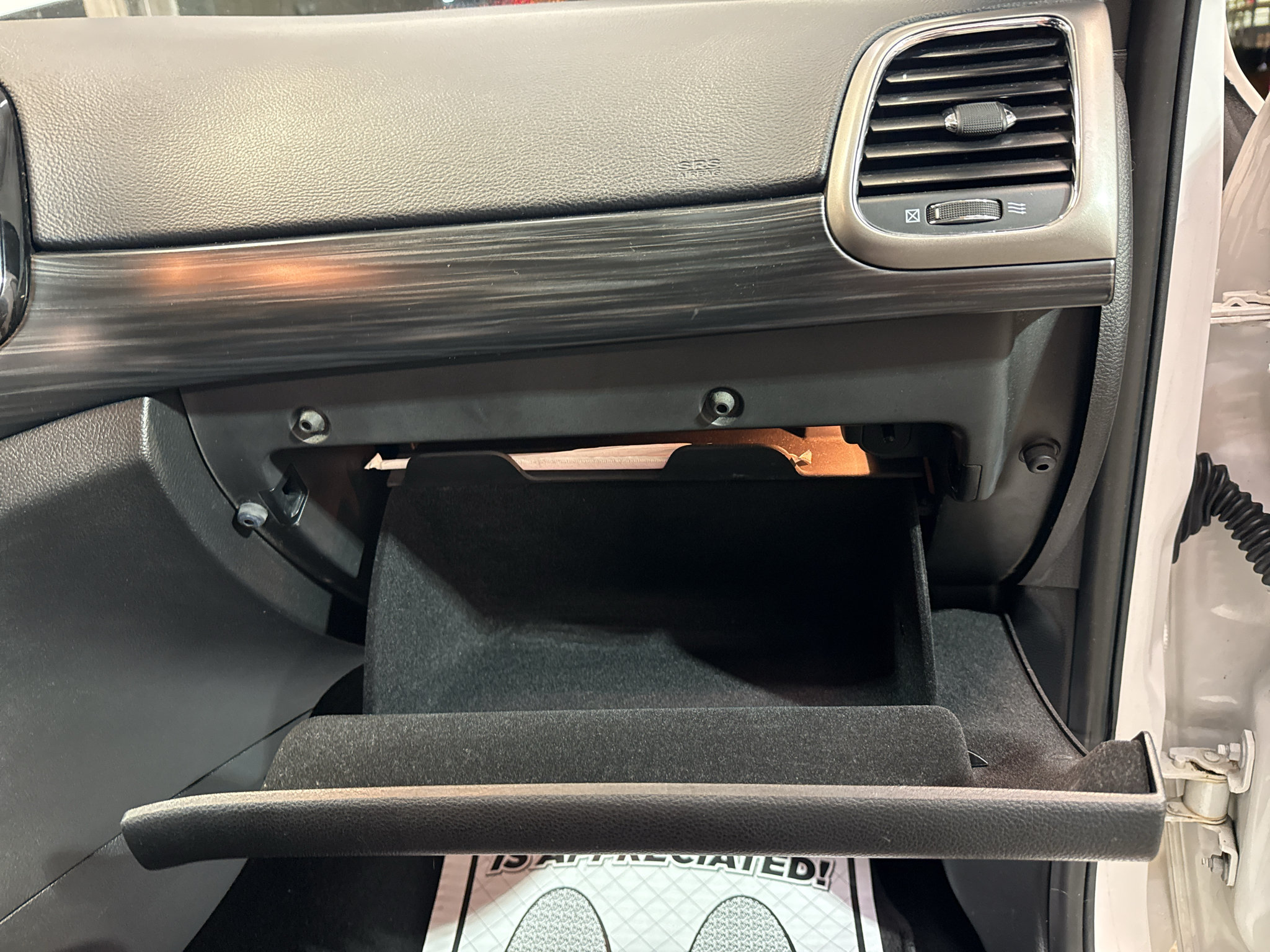 Used 2019 Jeep Grand Cherokee Altitude AWD/4WD image 25