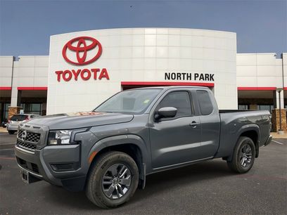 Used 2025 Nissan Frontier SV