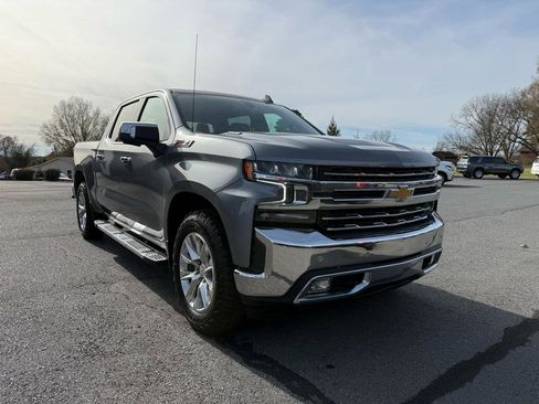 Used 2021 Chevrolet Silverado 1500 LTZ image 9
