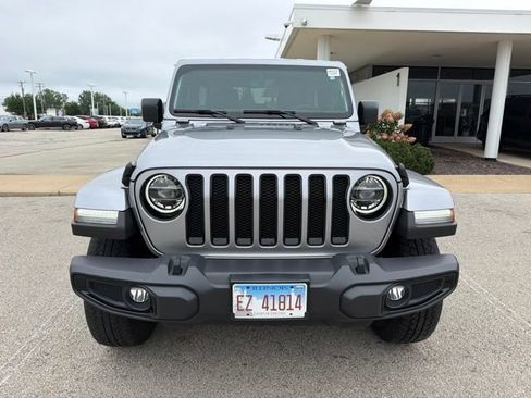 Used 2021 Jeep Wrangler Unlimited Sahara AWD/4WD image 3