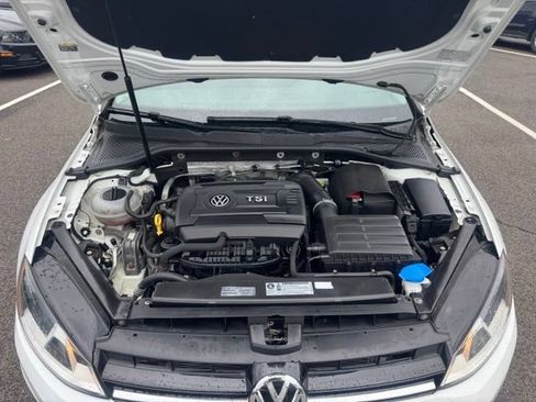 Used 2016 Volkswagen Golf S FWD image 19