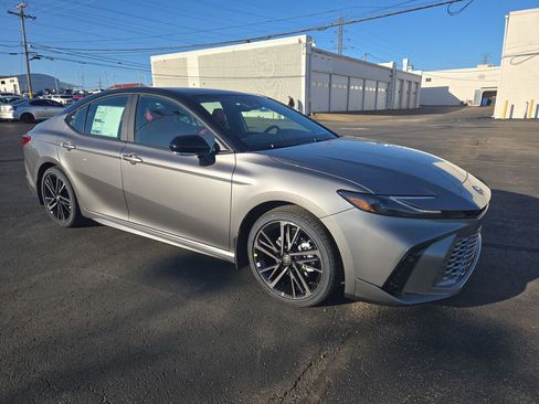New 2026 Toyota Camry XSE FWD image 7