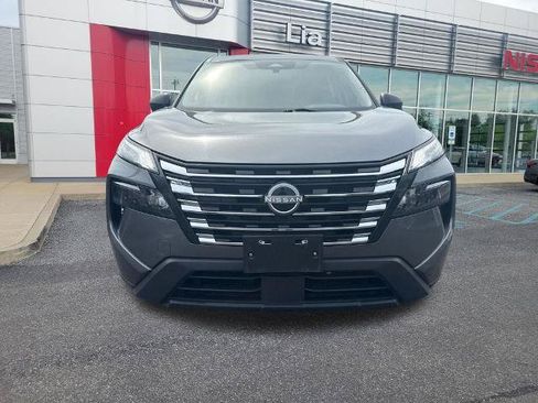 Certified 2024 Nissan Rogue S AWD/4WD image 5