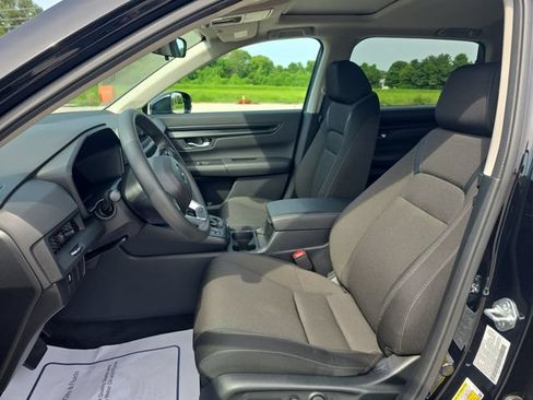 Used 2025 Honda CR-V EX image 18