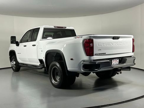 Used 2022 Chevrolet Silverado 3500 W/T w/ WT Convenience Package AWD/4WD image 5