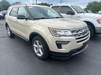 Used 2018 Ford Explorer XLT FWD video 1