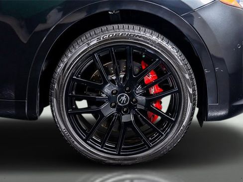 Used 2024 Maserati Levante Modena Ultima image 7