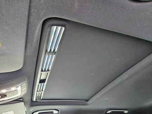 Certified 2025 Mercedes-Benz GLE 450 4MATIC image 29