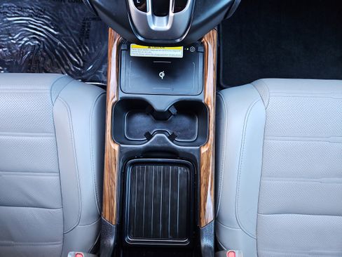 Used 2022 Honda CR-V Touring image 22