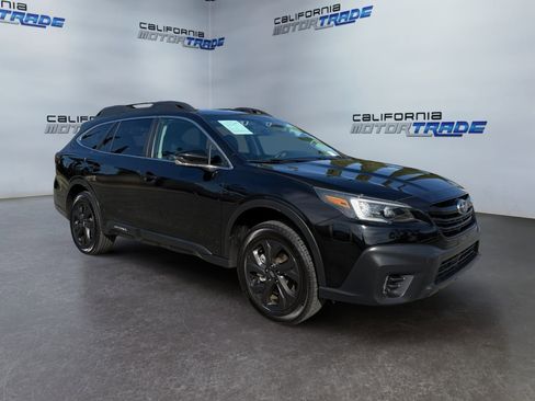 Used 2022 Subaru Outback Onyx Edition XT image 3
