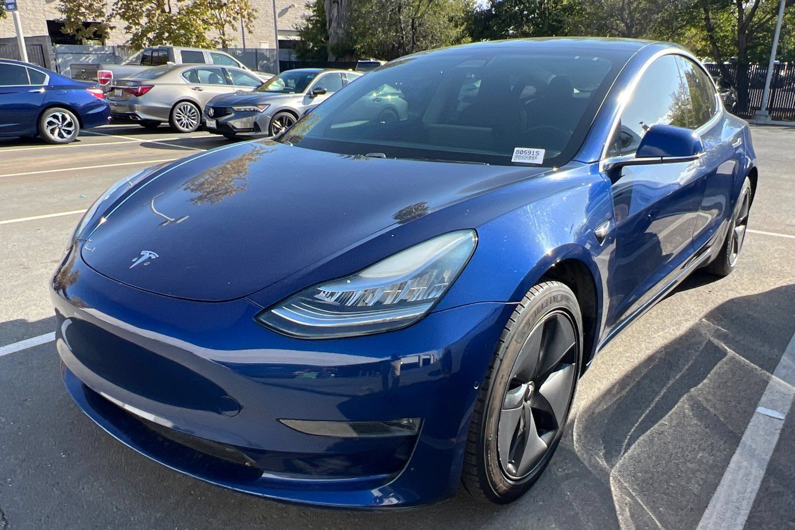 Used 2019 Tesla Model 3 RWD image 2