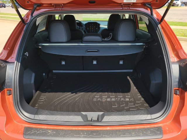 Used 2025 Subaru Crosstrek 2.5i Limited w/ Crosstrek Mirror Package AWD/4WD image 7